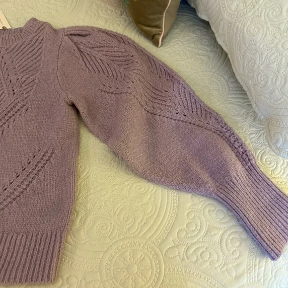 NWT Anthropologie Lavender Purple Sweater Bell Sleeves L - Picture 6 of 8